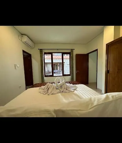 Wayan Apartment *